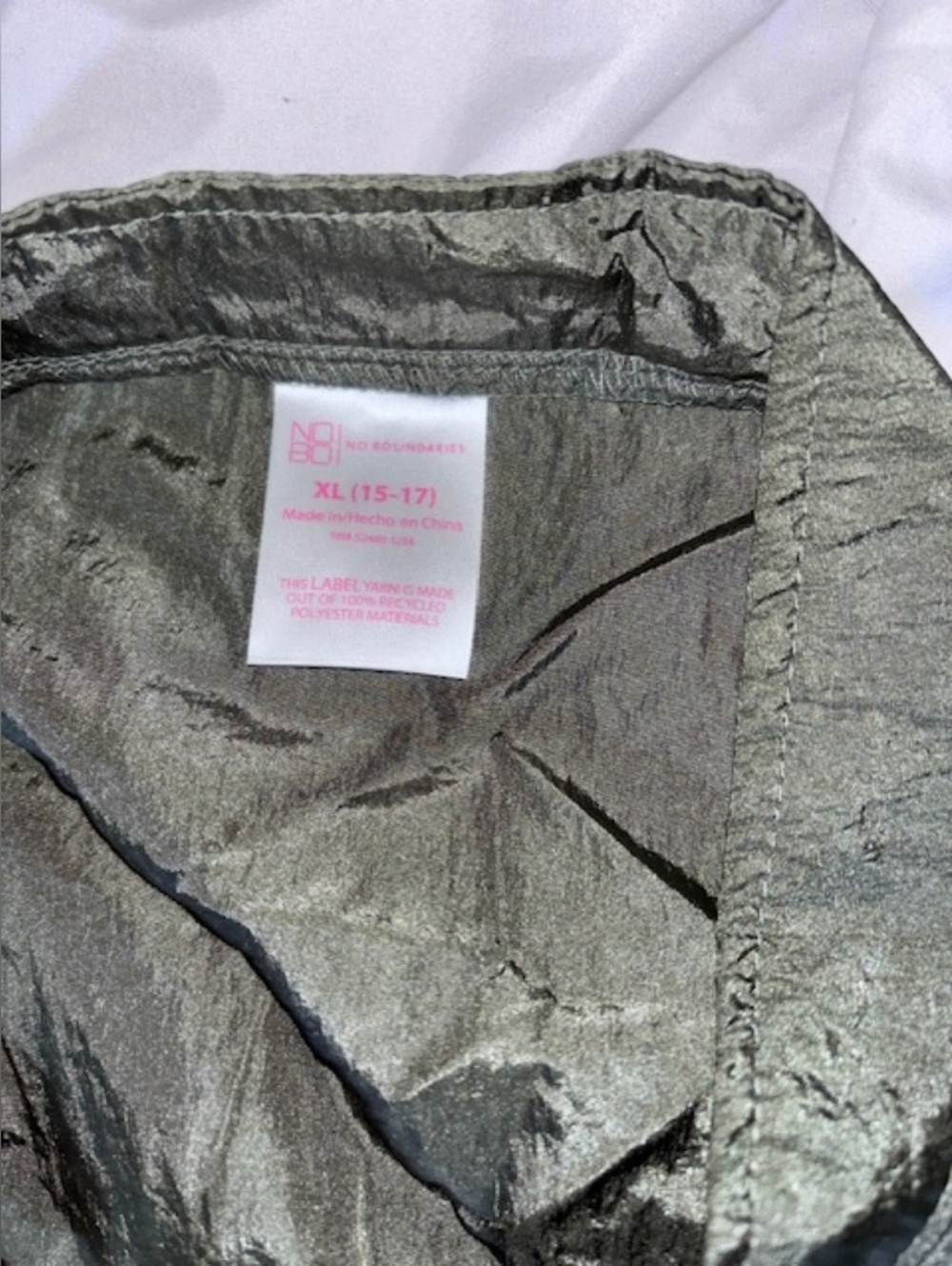 Olive Green Lightweight Shorts And Vest - Picture 2 of 4